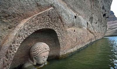 Decouverte incroyable un temple refait surface