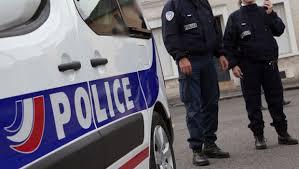 Police enfant jeu fifa