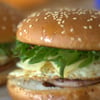 Nimes elle decouvre un ver dans son hamburger